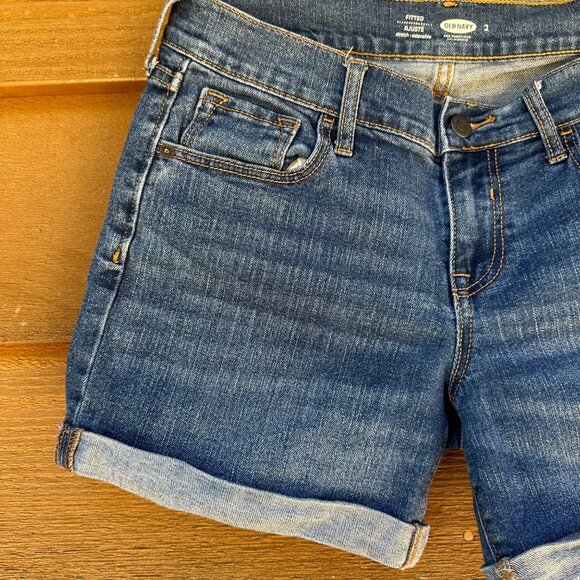Old Navy Cuffed Denim Jorts Medium Blue Jean Shorts Size 2 - Picture 3 of 8
